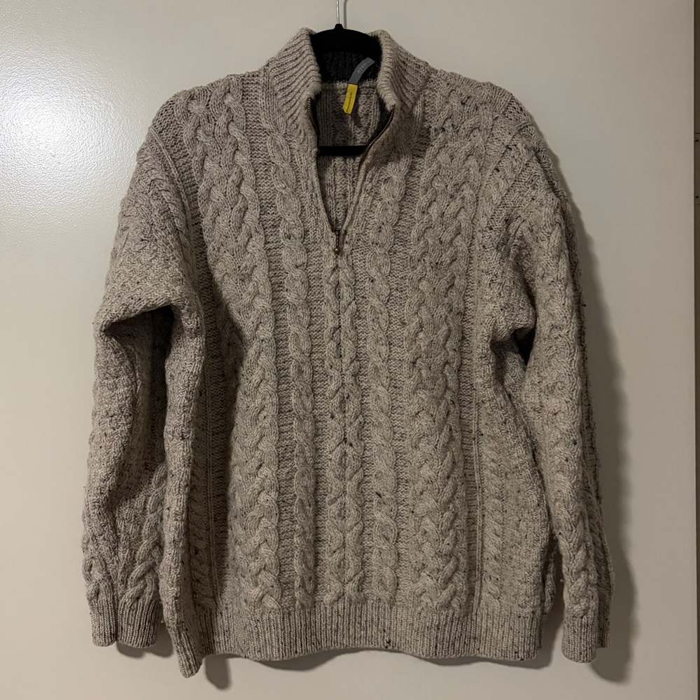 Celtic & Co Beige Cable Knit Sweater